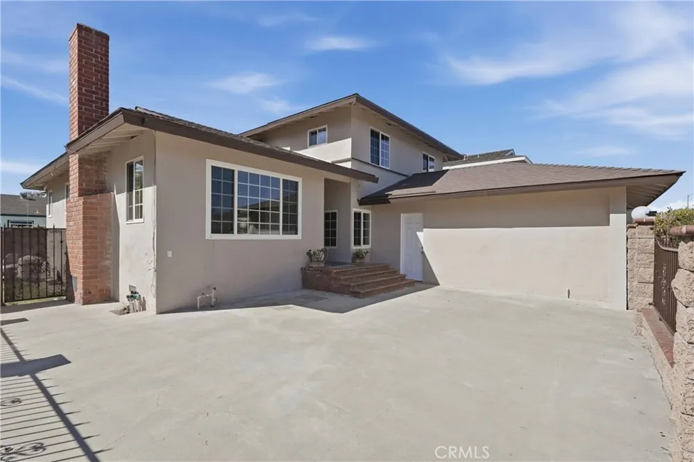 6912 Tahiti Cypress, CA 90630