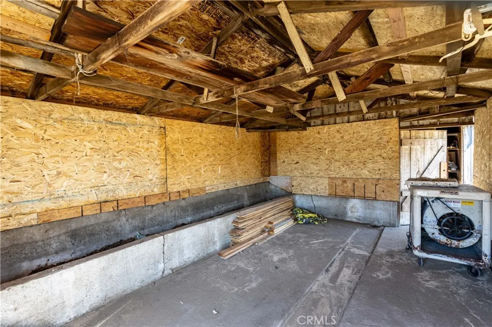 1700 Lotus Lane Bakersfield, CA 93307