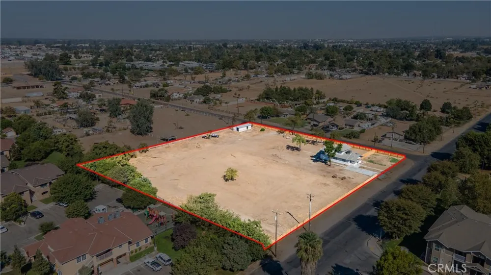 1700 Lotus Lane Bakersfield, CA 93307