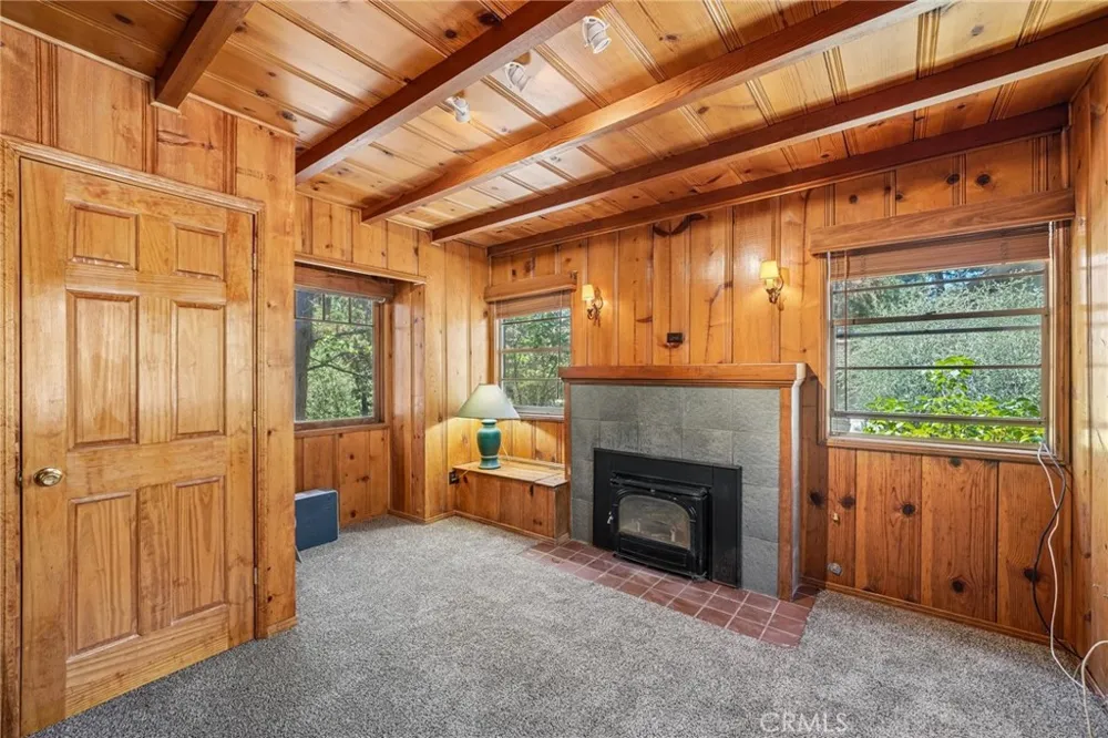 42795 Cougar Big Bear Lake, CA 92315
