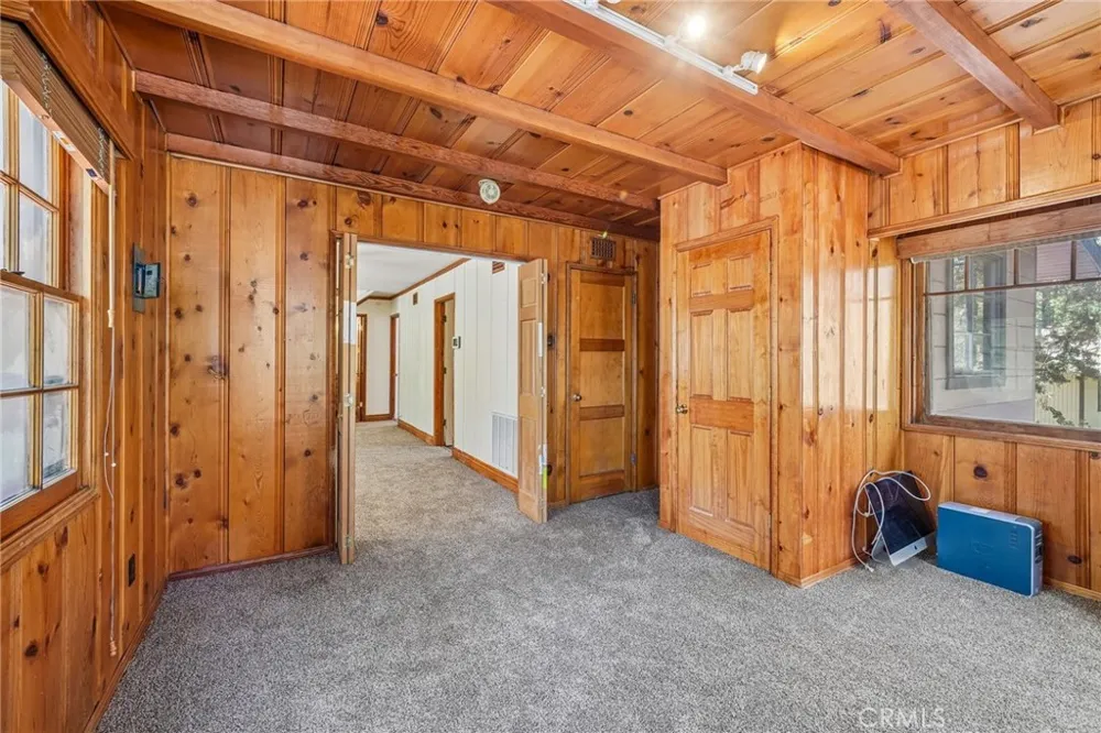 42795 Cougar Big Bear Lake, CA 92315