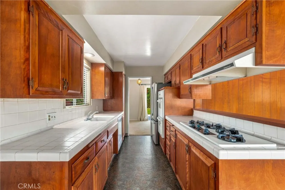 1835 E Alaska West Covina, CA 91791