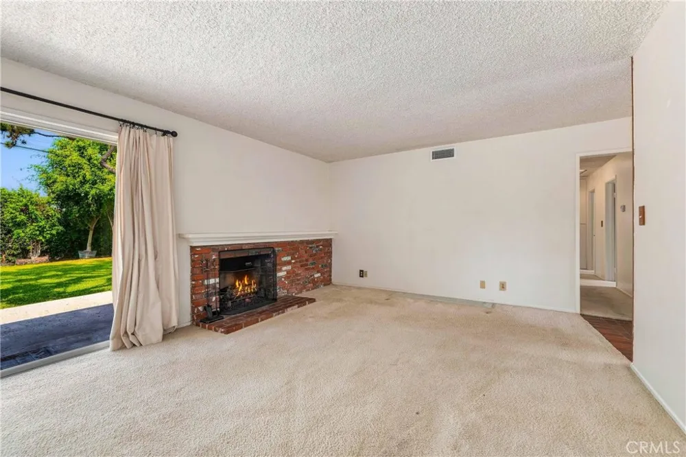1835 E Alaska West Covina, CA 91791