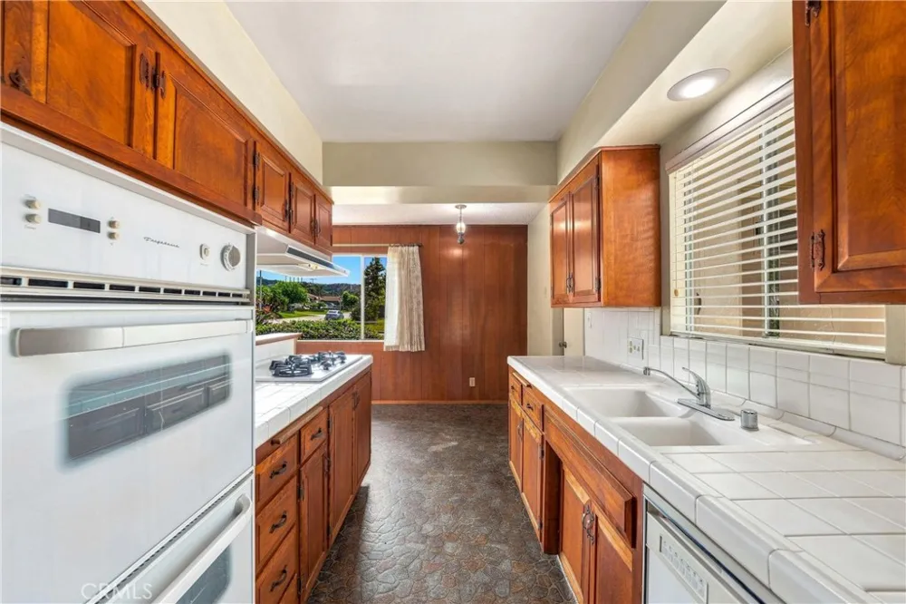 1835 E Alaska West Covina, CA 91791