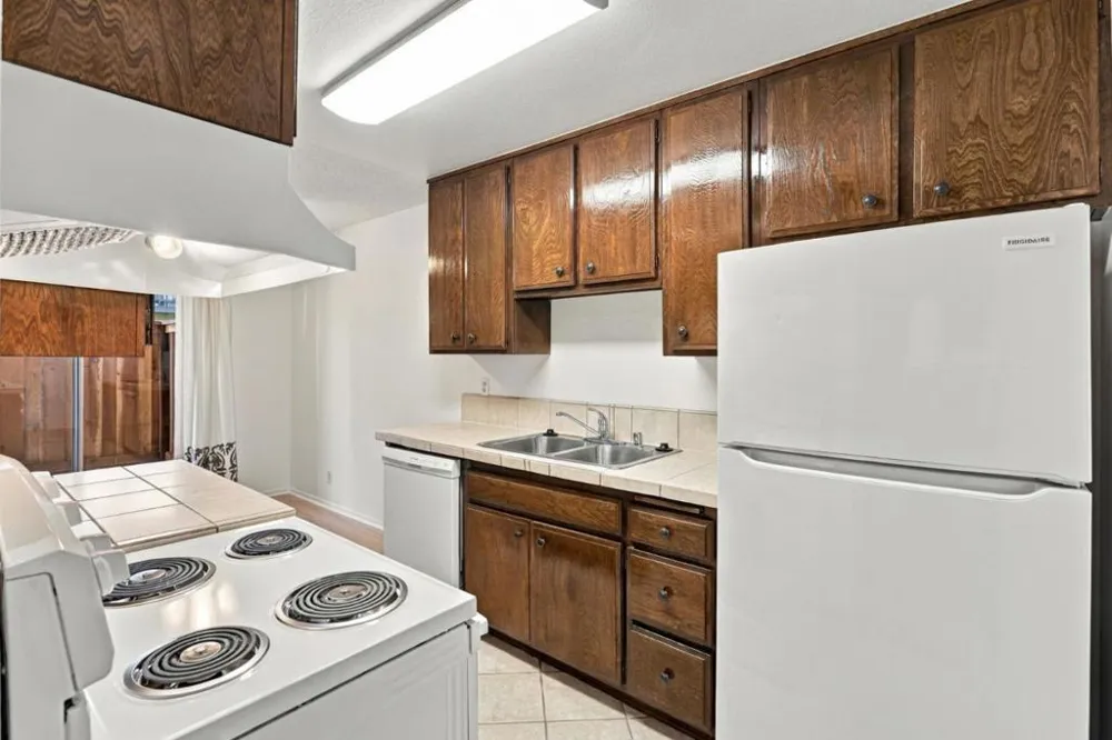 247 capitol Avenue #168 San Jose, CA 95127