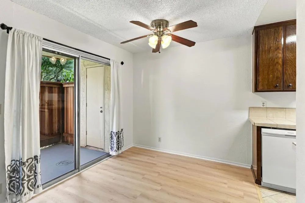 247 capitol Avenue #168 San Jose, CA 95127