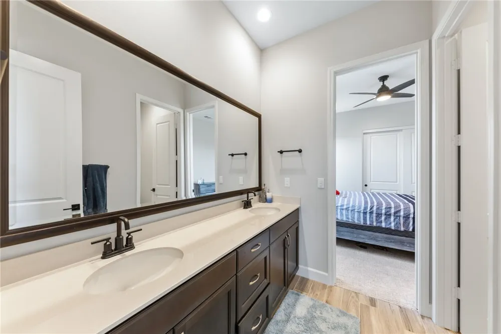 7631 Capstone Court Riverside, CA 92506