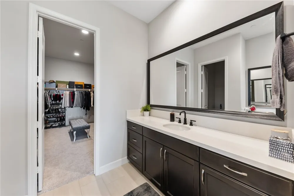7631 Capstone Court Riverside, CA 92506