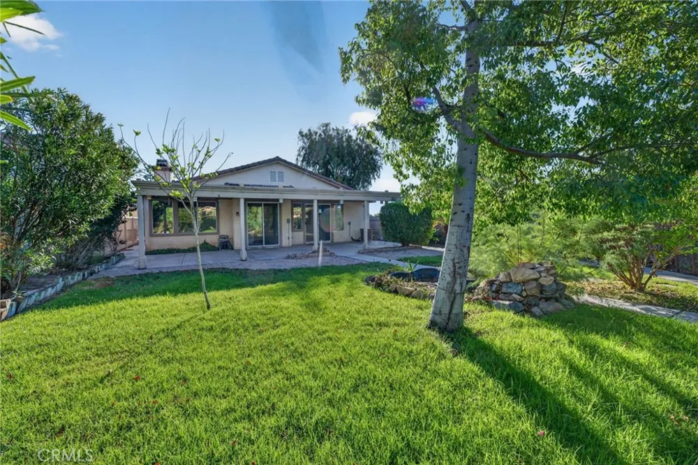 37799 Amber Lane Murrieta, CA 92562