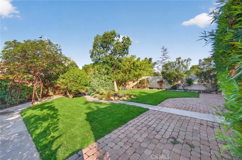 37799 Amber Lane Murrieta, CA 92562
