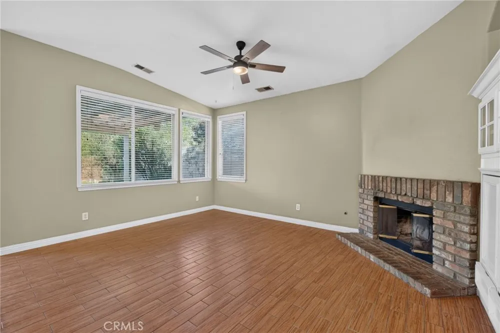 37799 Amber Lane Murrieta, CA 92562