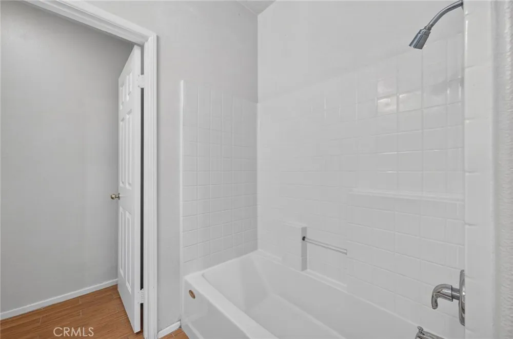 37799 Amber Lane Murrieta, CA 92562