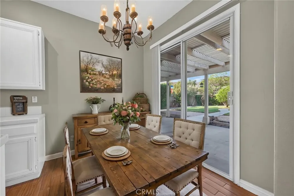 37799 Amber Lane Murrieta, CA 92562