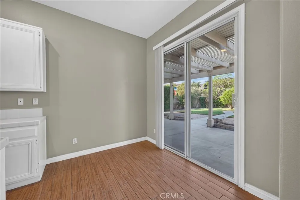 37799 Amber Lane Murrieta, CA 92562