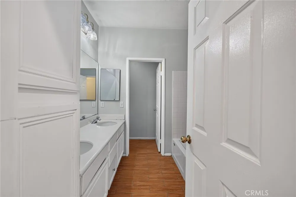 37799 Amber Lane Murrieta, CA 92562