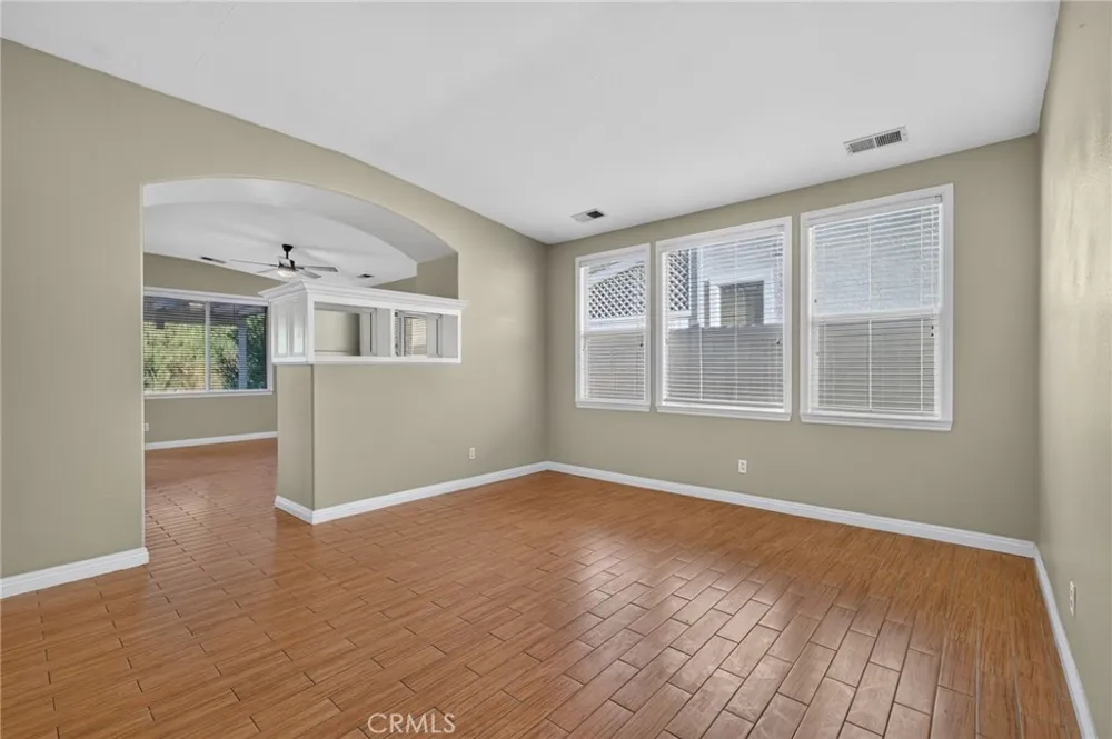 37799 Amber Lane Murrieta, CA 92562