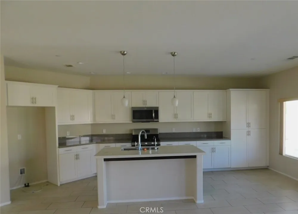 64132 Apache Mountain Desert Hot Springs, CA 92240