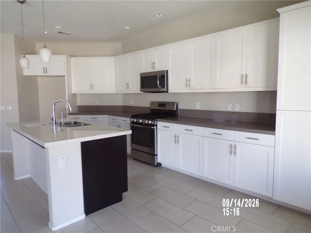 64132 Apache Mountain Desert Hot Springs, CA 92240