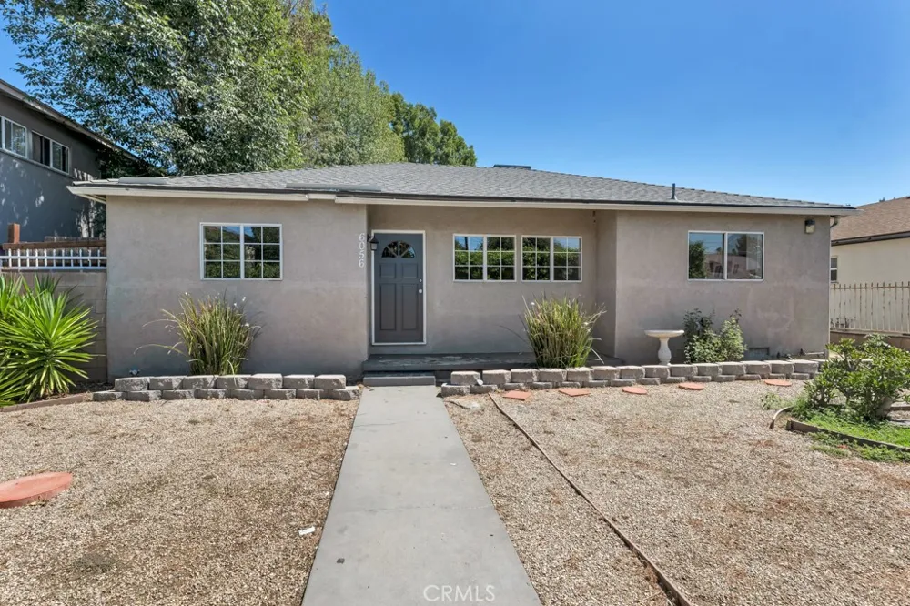 6056 Woodman Avenue Van Nuys, CA 91401