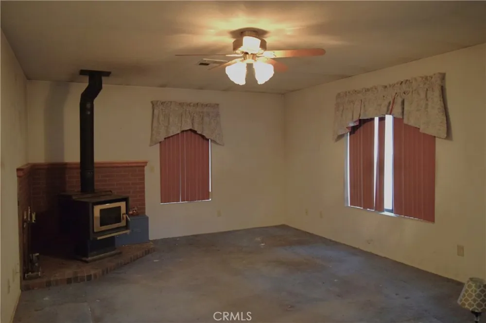 4144 End Drive Frazier Park, CA 93225
