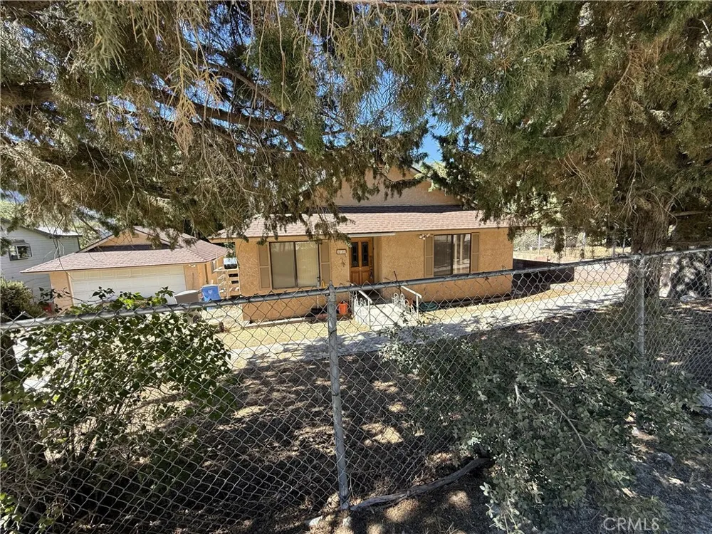 4144 End Drive Frazier Park, CA 93225