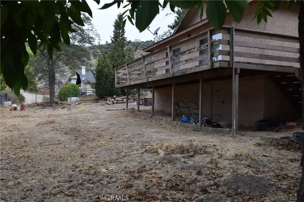 4144 End Drive Frazier Park, CA 93225