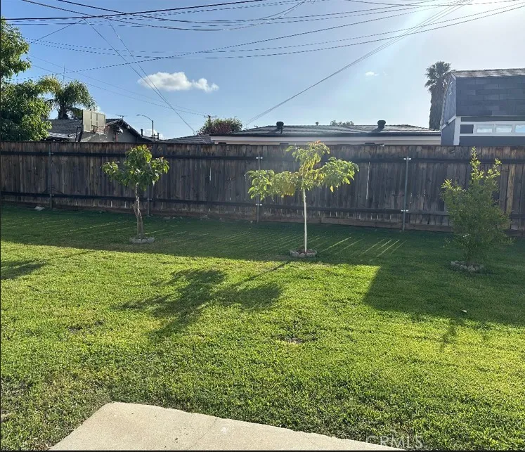2490 Alder Pomona, CA 91767