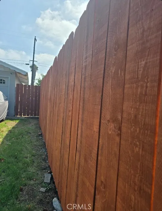 2490 Alder Pomona, CA 91767