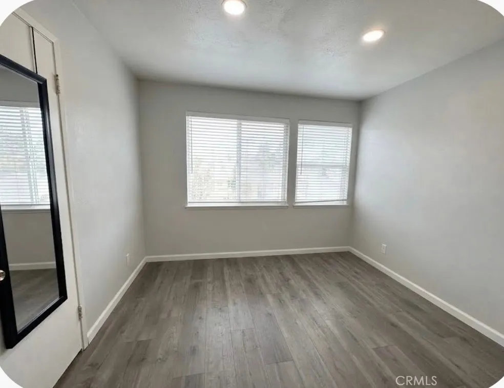 2490 Alder Pomona, CA 91767