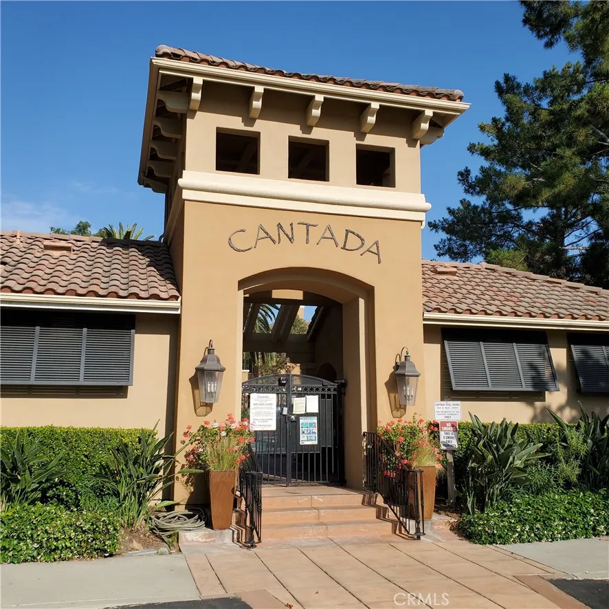 2676 Dietrich Drive Tustin, CA 92782