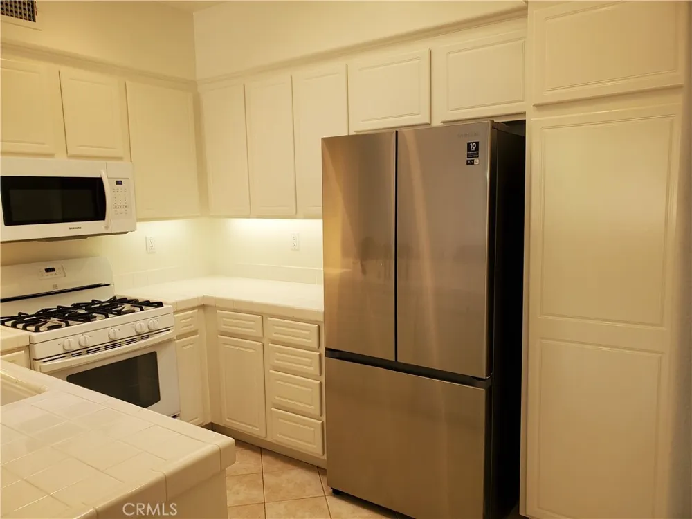 2676 Dietrich Drive Tustin, CA 92782
