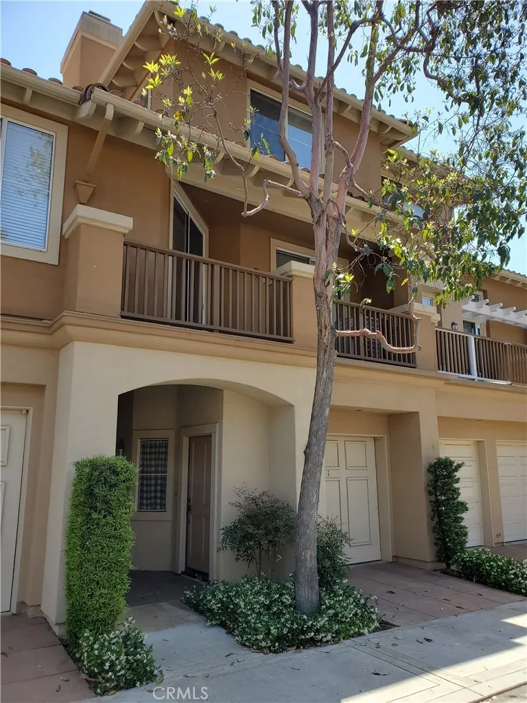 2676 Dietrich Drive Tustin, CA 92782