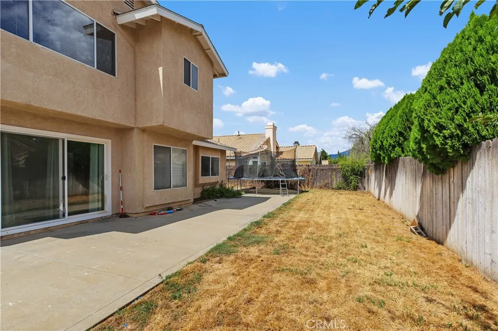 1004 Radka Beaumont, CA 92223
