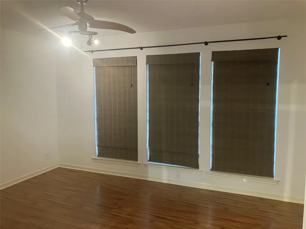 3809 Spicewood Springs Road #202 Austin, TX 78759