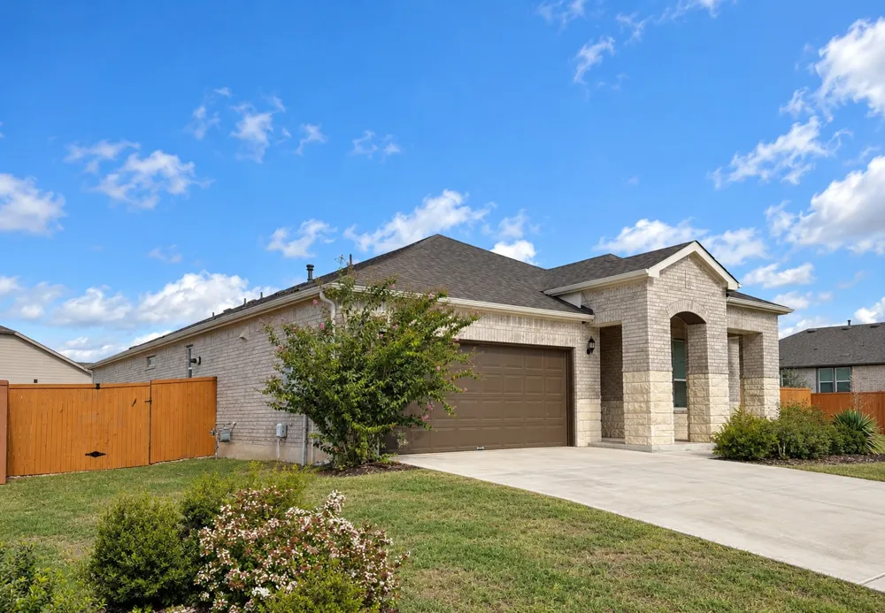 268 Fish Trap Road Dripping Springs, TX 78620