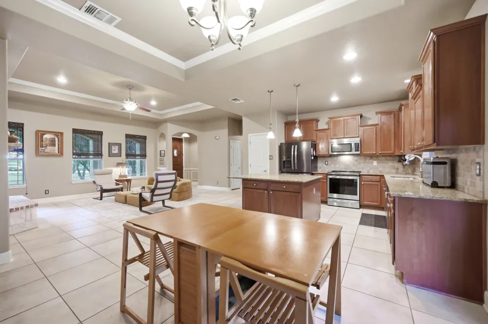 643 Shady Hollow New Braunfels, TX 78132