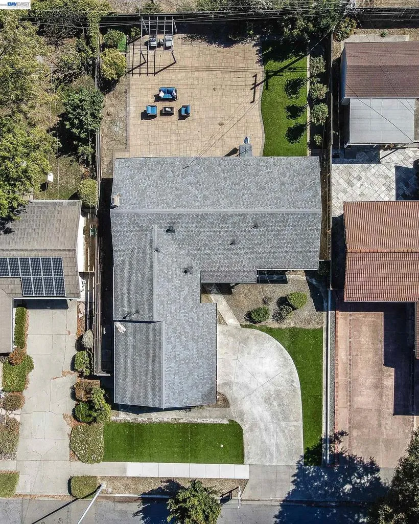 38300 Acacia St Fremont, CA 94536