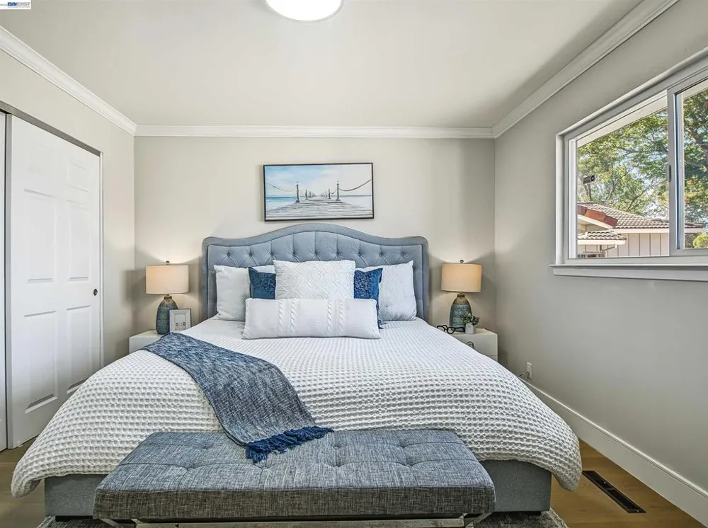 38300 Acacia St Fremont, CA 94536