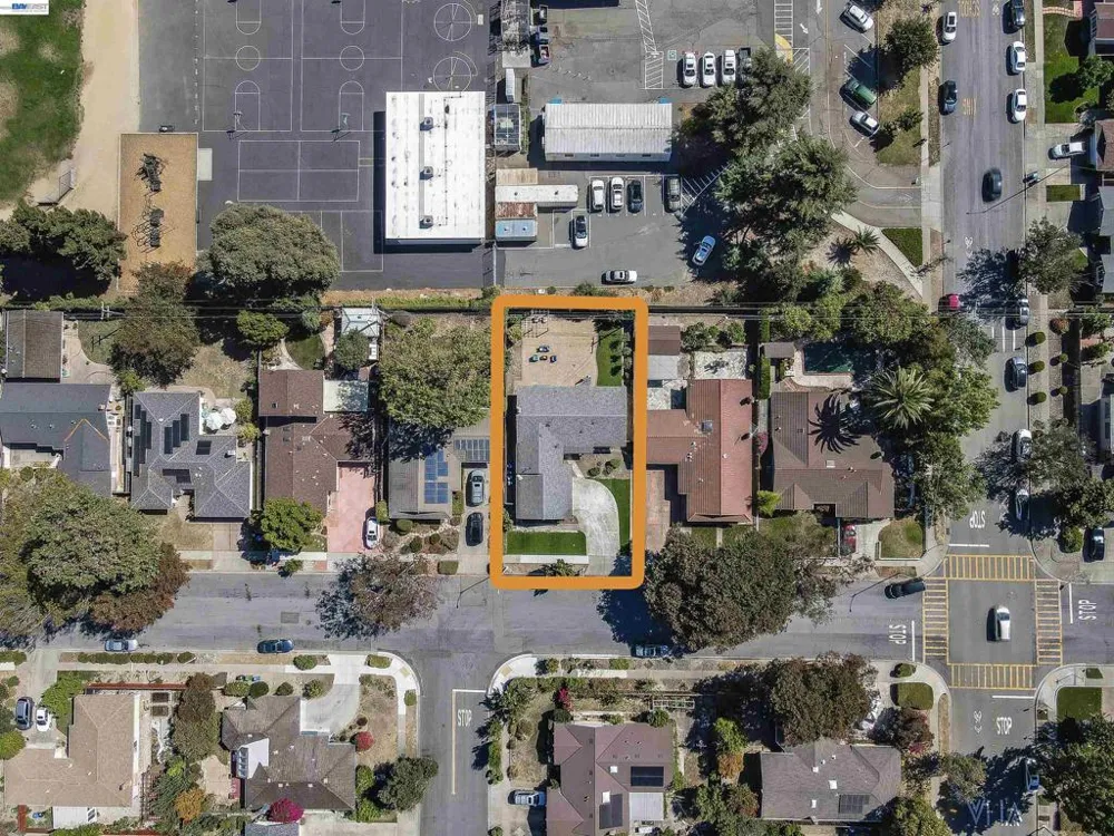38300 Acacia St Fremont, CA 94536