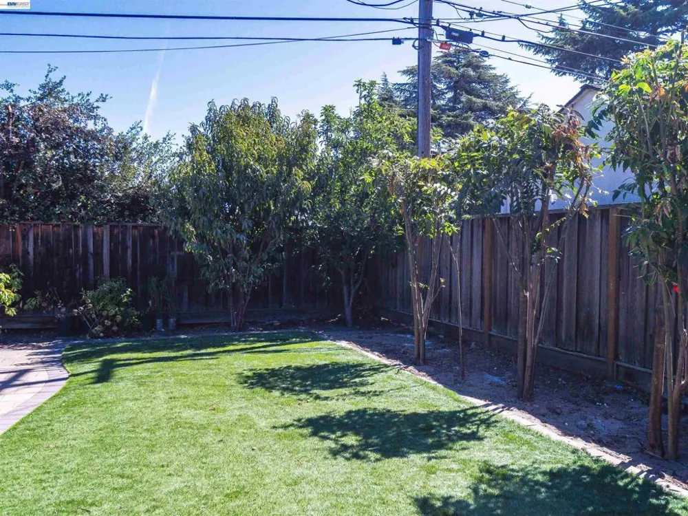 38300 Acacia St Fremont, CA 94536
