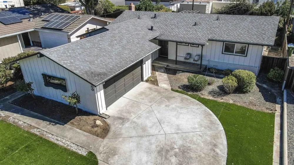 38300 Acacia St Fremont, CA 94536