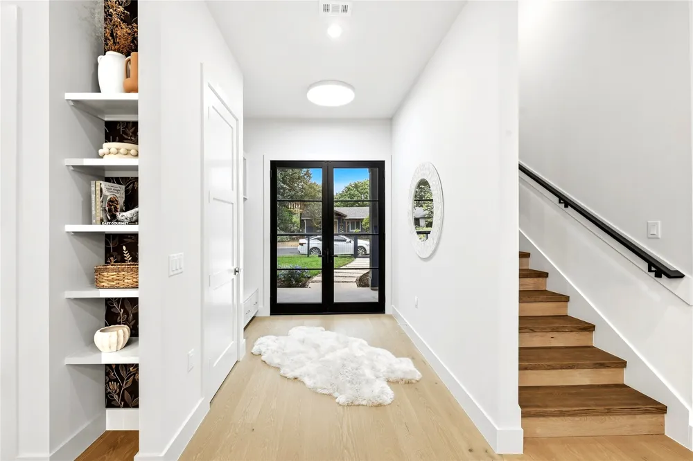 1201 Georgian Street Austin, TX 78756