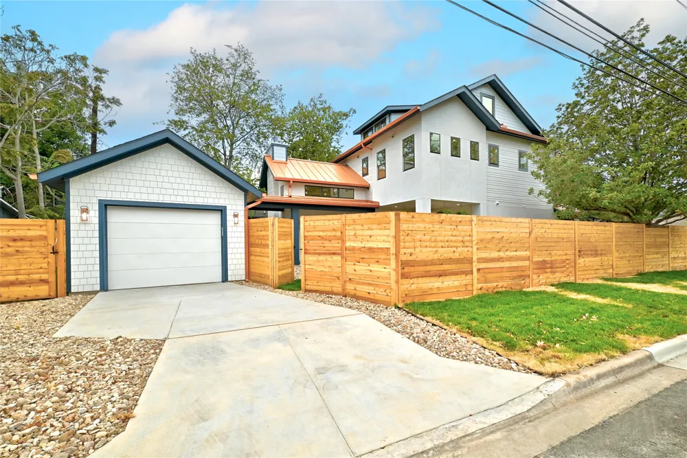 1201 Georgian Street Austin, TX 78756