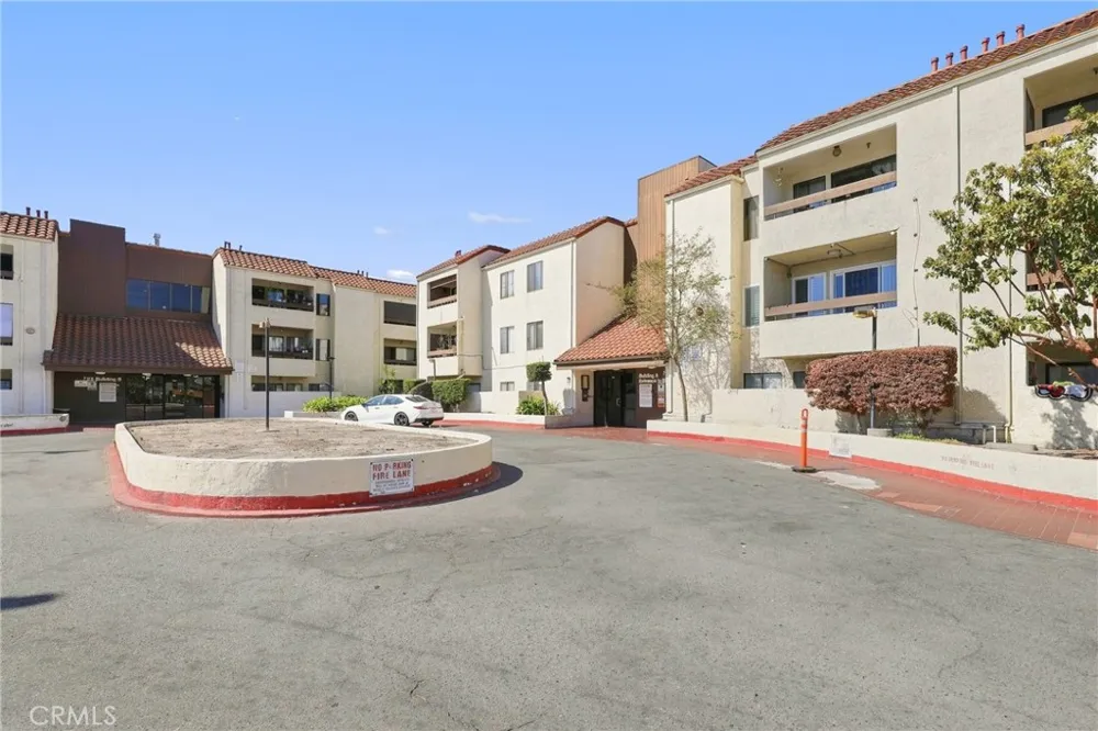 700 W 3rd Street #A209 Santa Ana, CA 92701