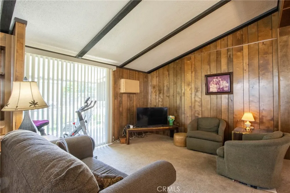 21869 Raynor Wildomar, CA 92595