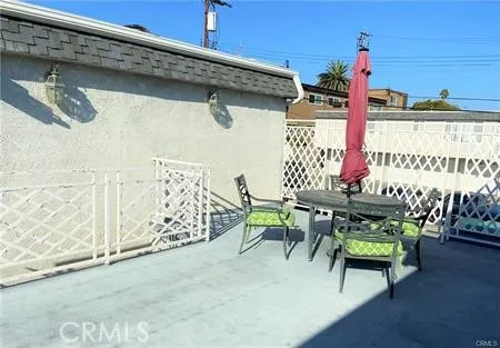 1720 Newport Avenue #5 Long Beach, CA 90804