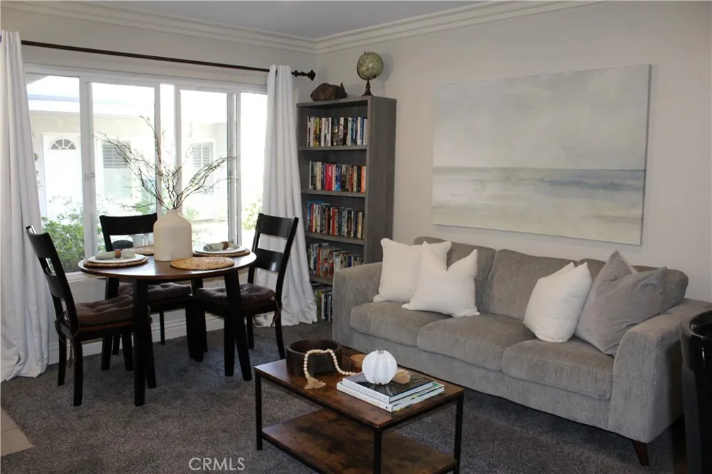 1720 Newport Avenue #5 Long Beach, CA 90804