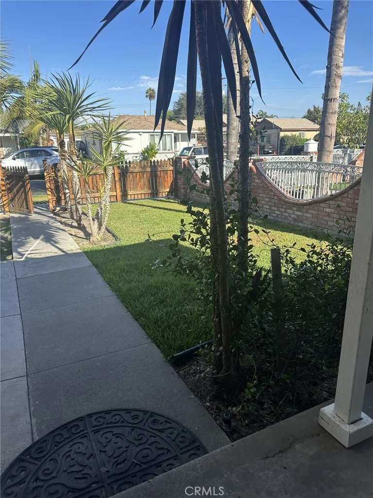 12109 Harvest Norwalk, CA 90650