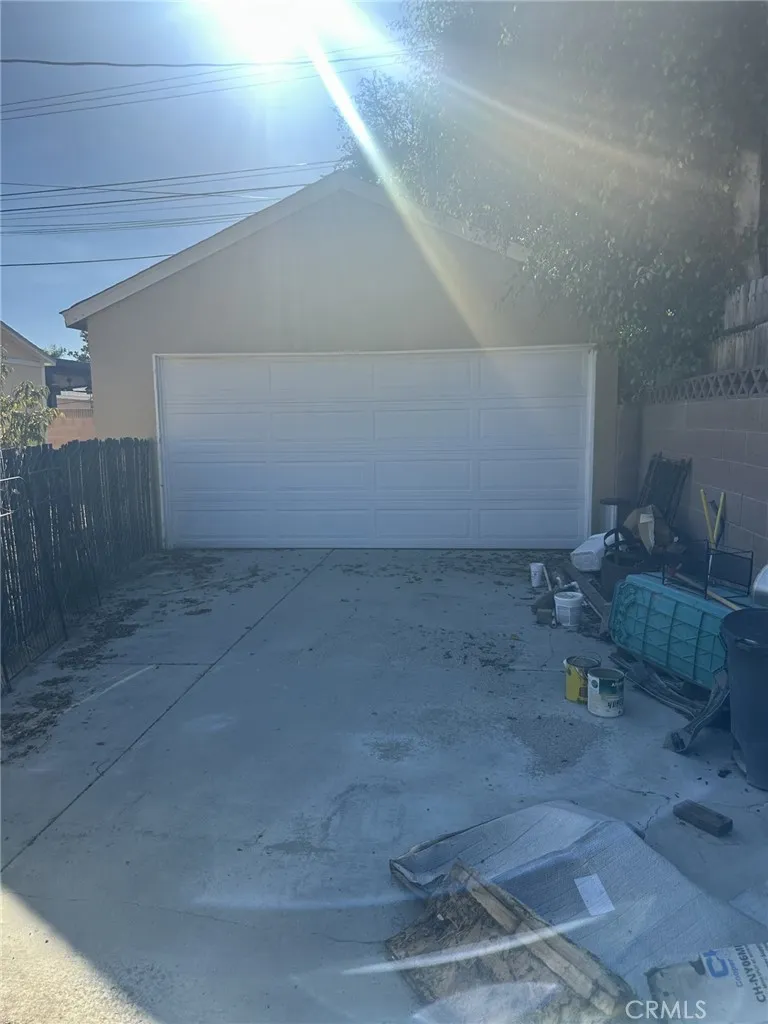 12109 Harvest Norwalk, CA 90650