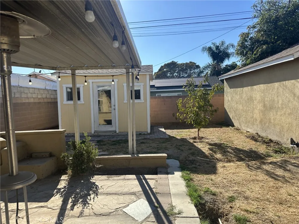 12109 Harvest Norwalk, CA 90650